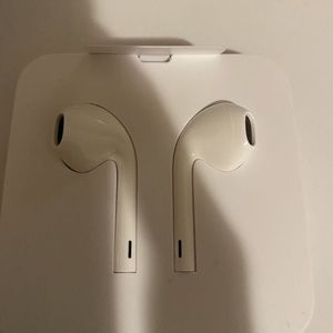 Iphone earphones